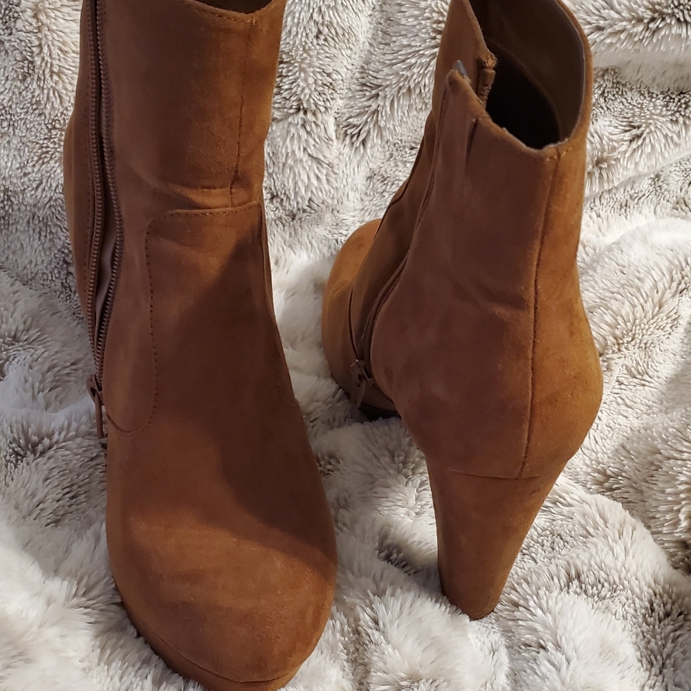Massimo Booties